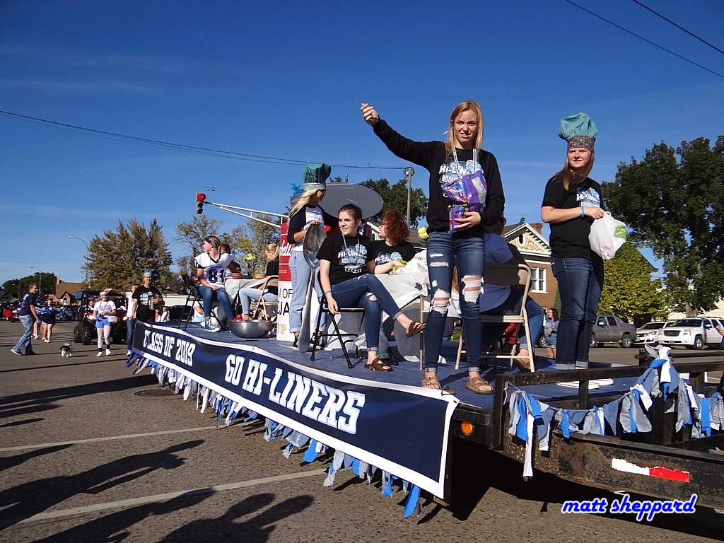 Hi-Liner Homecoming Parade - More CSi Photos/Video at Facebook